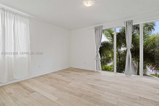 10296 NW 74th Terrace, Doral, FL 33178