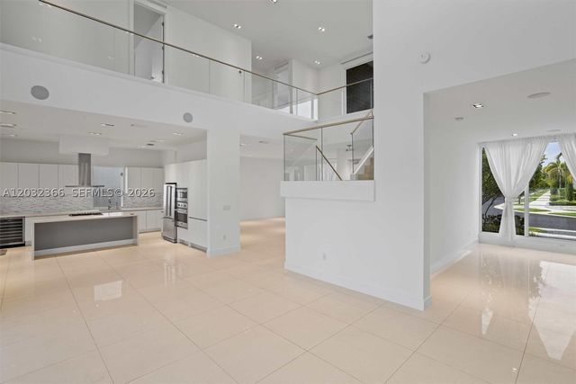 10296 NW 74th Terrace, Doral, FL 33178