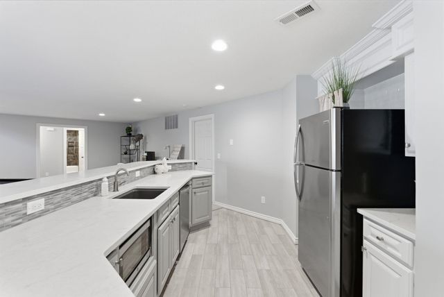 14730 E Summerfield, Wichita, KS 67230