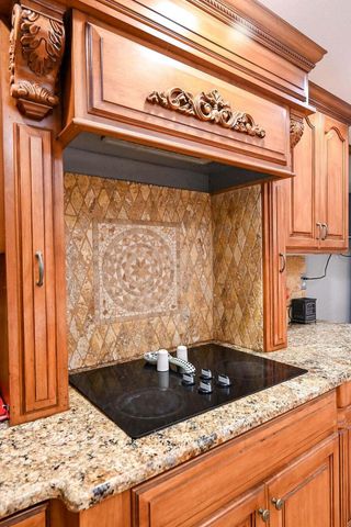 121 Co Rd 892, Etowah, TN 37331