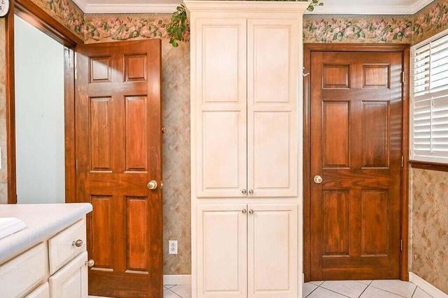 121 Co Rd 892, Etowah, TN 37331