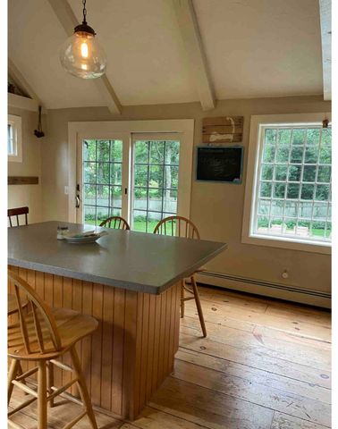 11 Cardinal Rd, Sandwich, MA 02563