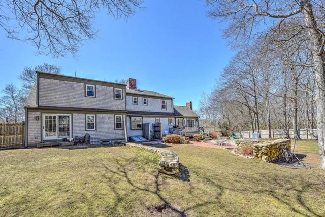 11 Cardinal Rd, Sandwich, MA 02563