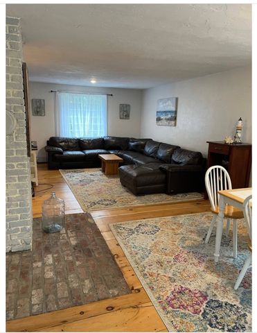 11 Cardinal Rd, Sandwich, MA 02563
