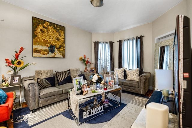 29 Havelock Street, Boston, MA 02124