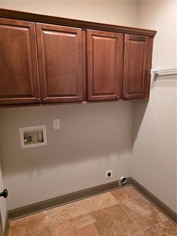 9530 lee circle, Gainesville, GA 30506