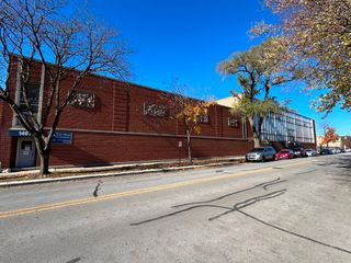 1401 S Circle Avenue, Forest Park, IL 60130