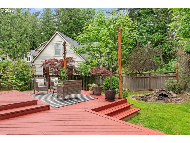 1944 Sw 20TH Ct, Gresham, OR 97080