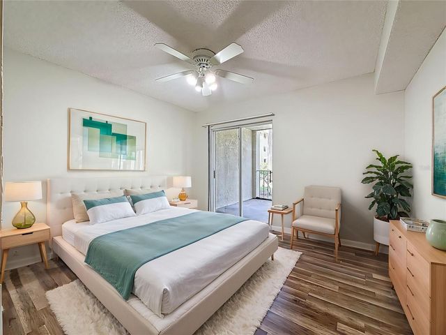 2690 CORAL LANDINGS BOULEVARD 516, Palm Harbor, FL 34684