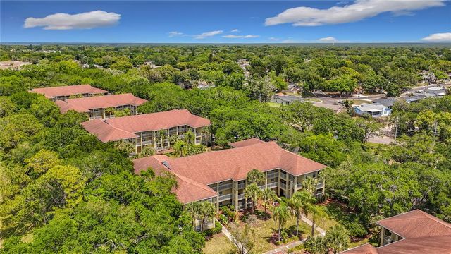 2690 CORAL LANDINGS BOULEVARD 516, Palm Harbor, FL 34684