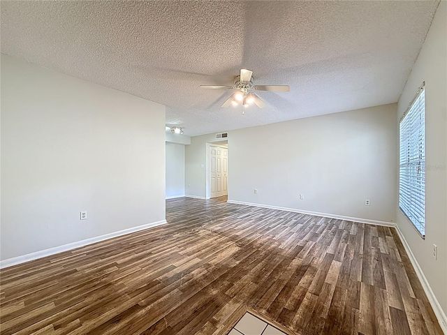 2690 CORAL LANDINGS BOULEVARD 516, Palm Harbor, FL 34684