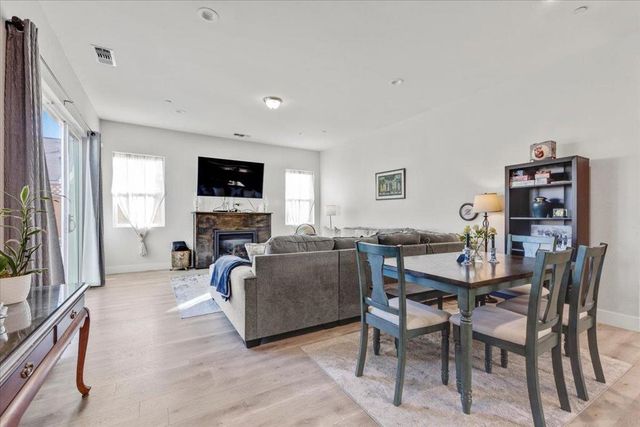 604 Matterhorn Court, Marina, CA 93933