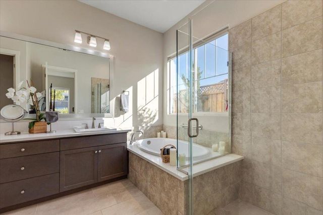 604 Matterhorn Court, Marina, CA 93933