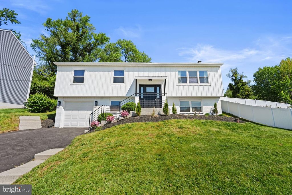 258 TENNESSEE AVE, Conshohocken, PA 19428