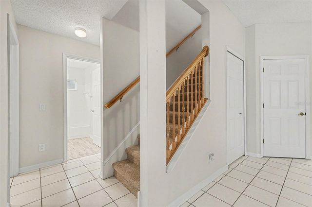 10602 BENEVA DRIVE, Tampa, FL 33647