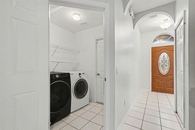 10602 BENEVA DRIVE, Tampa, FL 33647