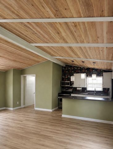 16717 Captain Hook, Jamaica Beach, TX 77554
