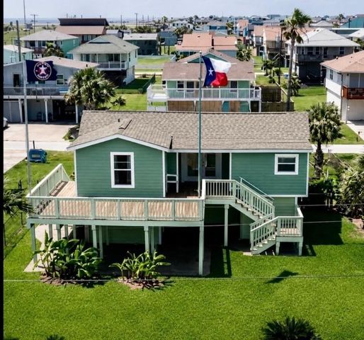 16717 Captain Hook, Jamaica Beach, TX 77554