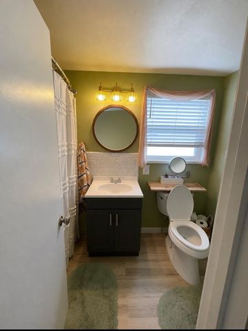 16717 Captain Hook, Jamaica Beach, TX 77554