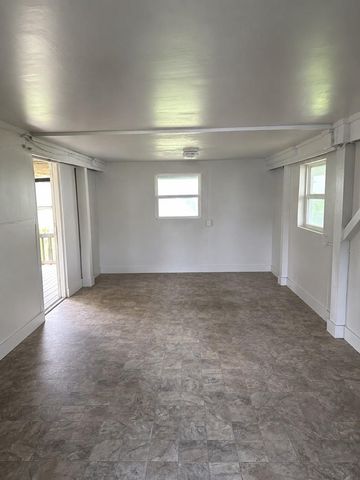 16717 Captain Hook, Jamaica Beach, TX 77554