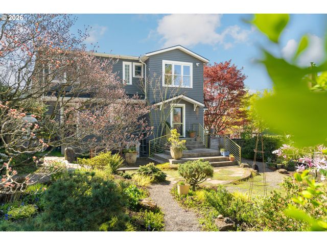 1941 Sw CANBY St, Portland, OR 97219