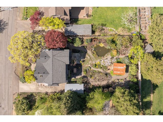 1941 Sw CANBY St, Portland, OR 97219