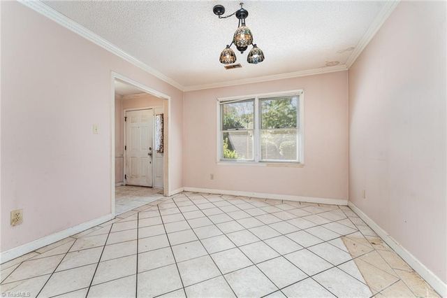 207 N Rotary Drive A, High Point, NC 27262
