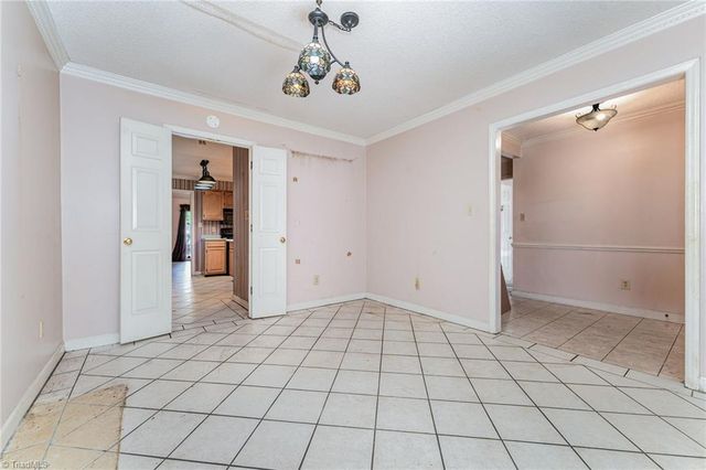207 N Rotary Drive A, High Point, NC 27262