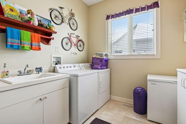 17044 Huntington Path, Lakeville, MN 55044