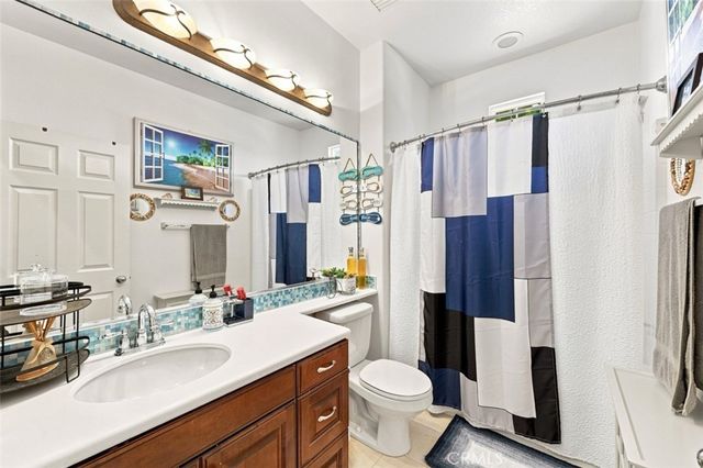 25018 Cinnabar Court, Wildomar, CA 92595