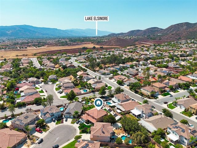 25018 Cinnabar Court, Wildomar, CA 92595