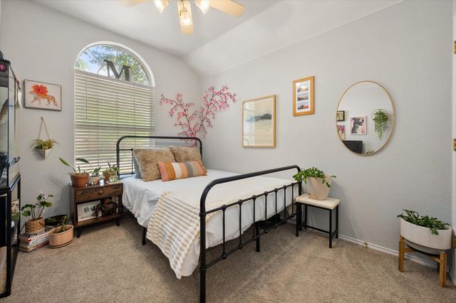 1221 Highcrest Drive, Burleson, TX 76028