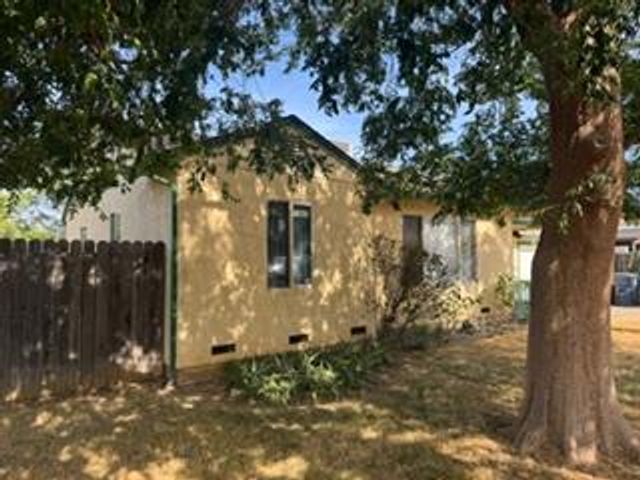5740 63rd St, Sacramento, CA 95824