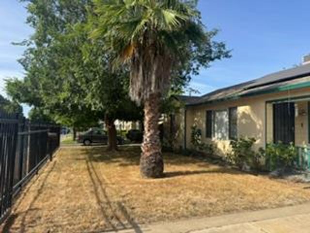 5740 63rd St, Sacramento, CA 95824