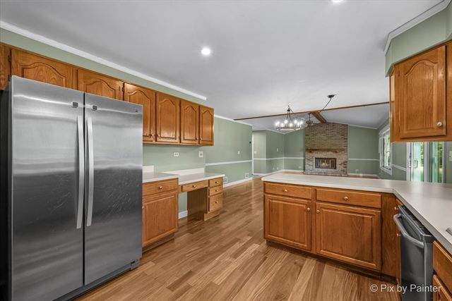 725 Pimlico Parkway, Sleepy Hollow, IL 60118
