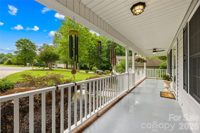 3416 Leaning Pine Drive, Lincolnton, NC 28092