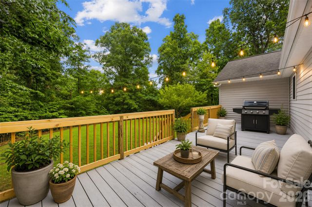 3416 Leaning Pine Drive, Lincolnton, NC 28092