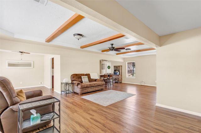 203 S Fm 565 S, Baytown, TX 77523