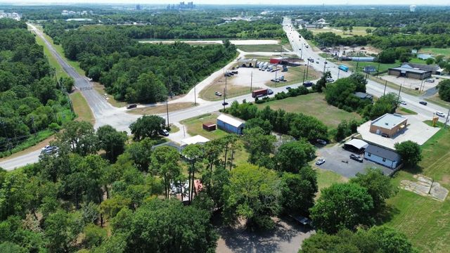 203 S Fm 565 S, Baytown, TX 77523
