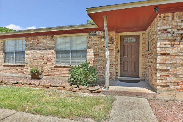 203 S Fm 565 S, Baytown, TX 77523