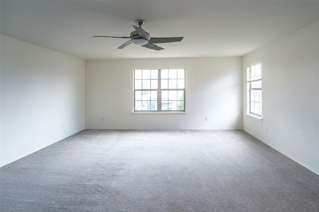 612 Dark Tree LN, Round Rock, TX 78664