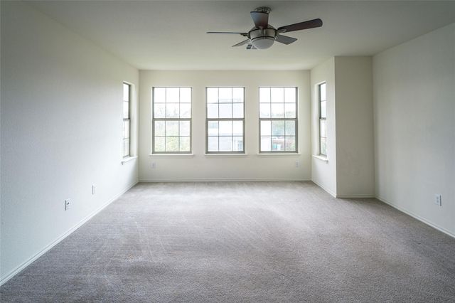 612 Dark Tree LN, Round Rock, TX 78664