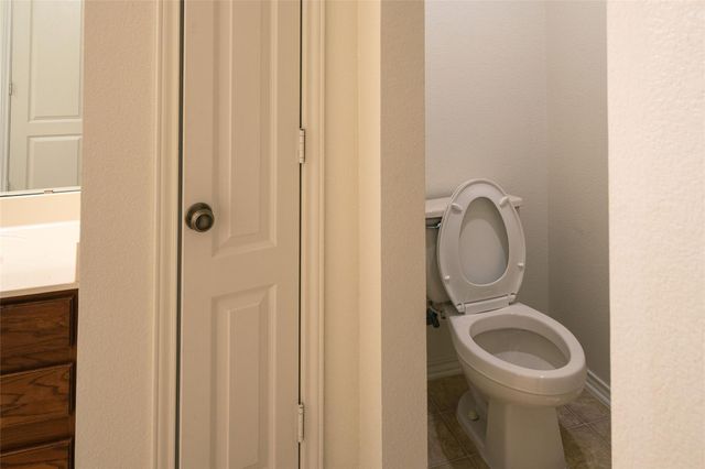 612 Dark Tree LN, Round Rock, TX 78664