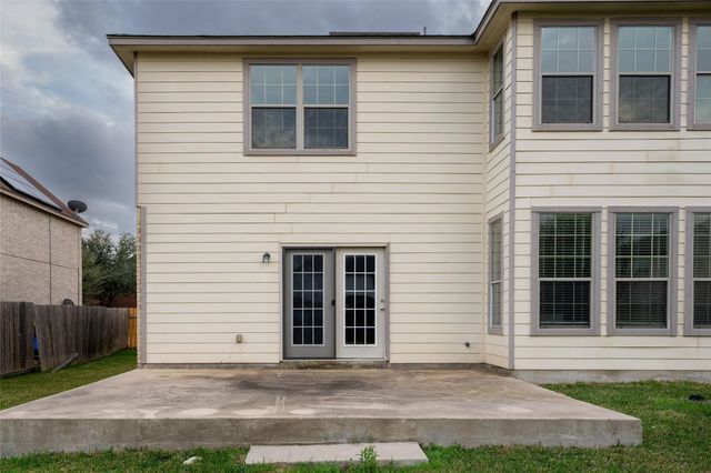 612 Dark Tree LN, Round Rock, TX 78664