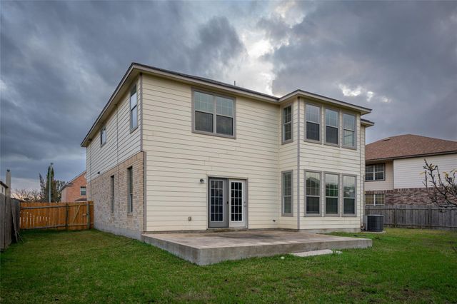 612 Dark Tree LN, Round Rock, TX 78664