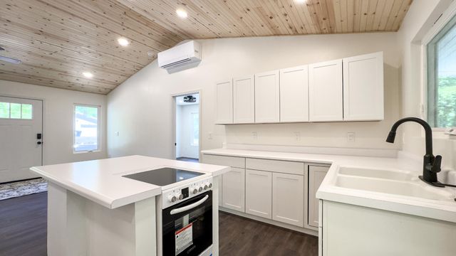 144 Caron Drive, Spring City, TN 37381