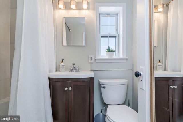 1415 MARTHA CUSTIS DR, Alexandria, VA 22302