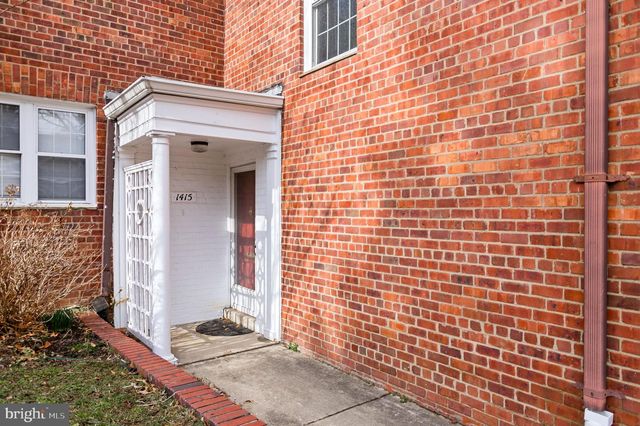 1415 MARTHA CUSTIS DR, Alexandria, VA 22302