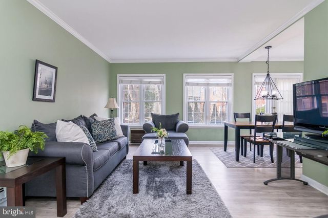 1415 MARTHA CUSTIS DR, Alexandria, VA 22302