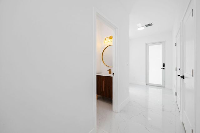 1355 NW 42nd Street 1355, Miami, FL 33142